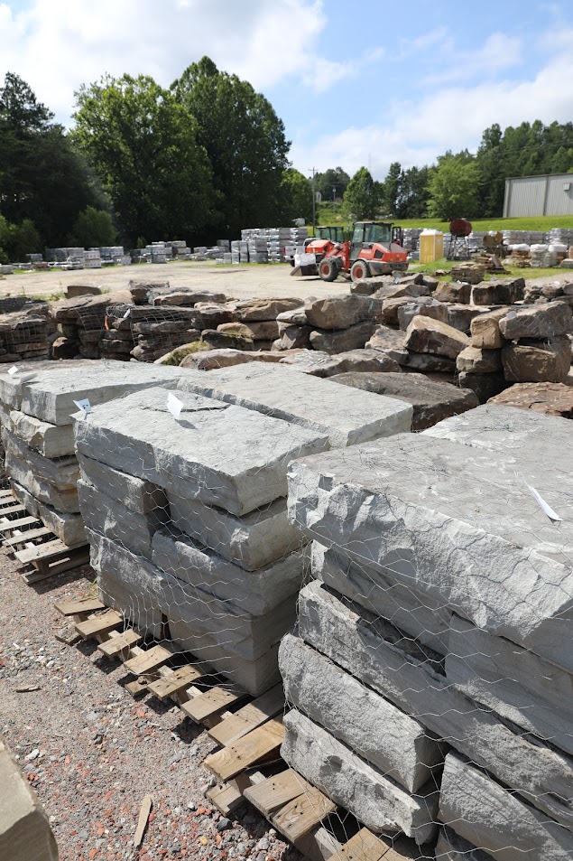 Oklahoma 3FT Grey Steps In Stone Yard