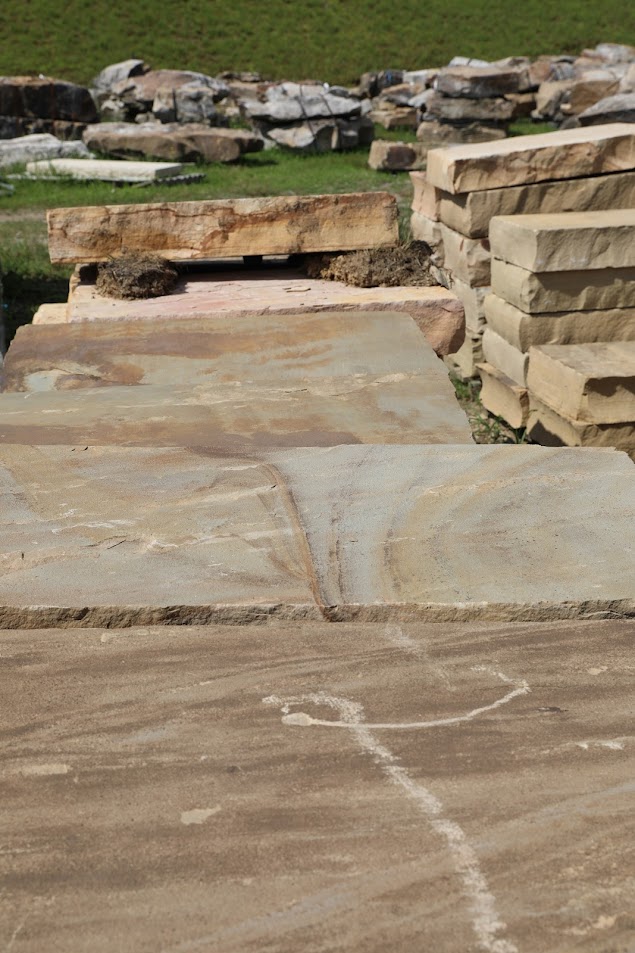 Tennessee 3FT Brown Steps in Stone Yard