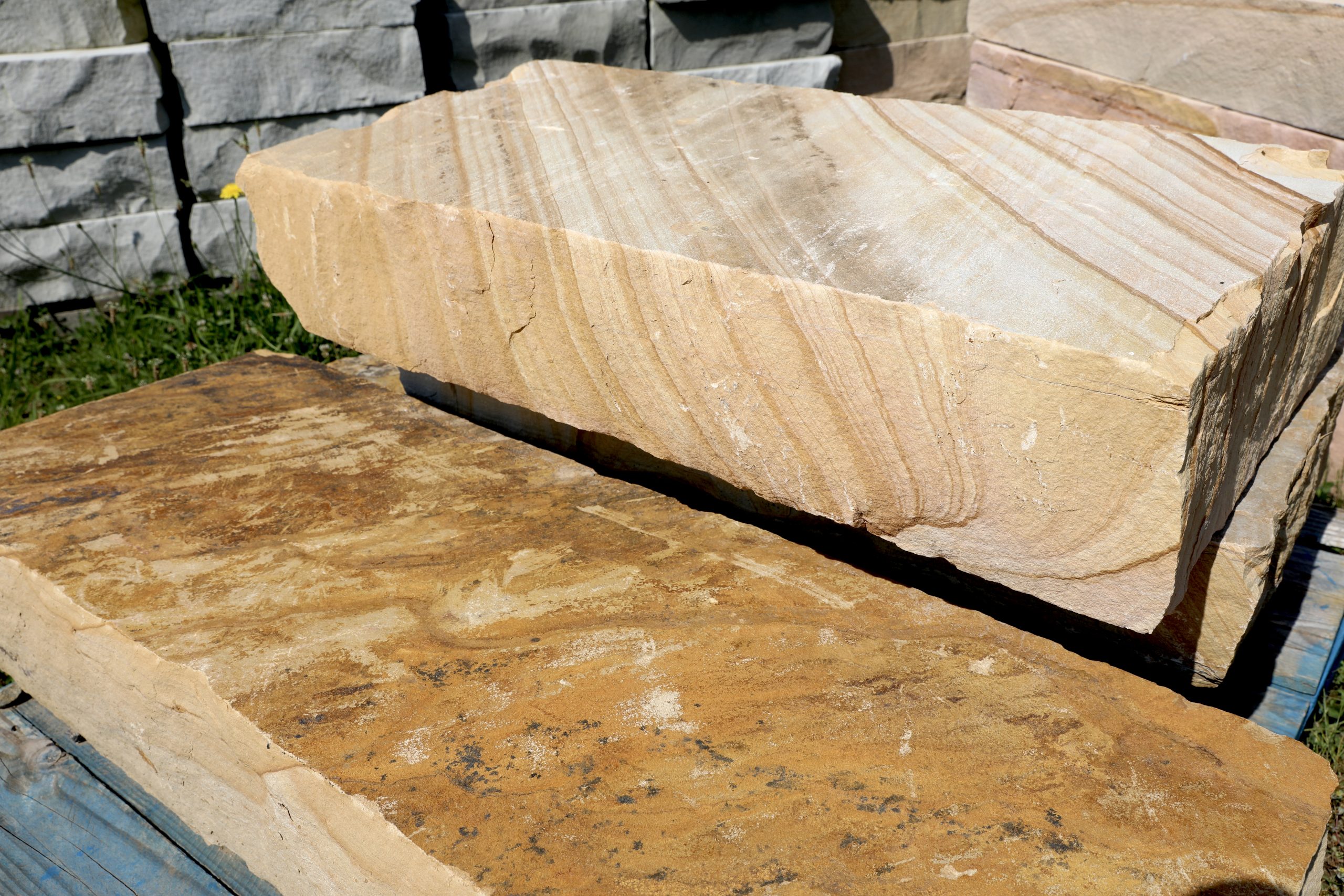 Tennessee 3FT Brown Steps in Stone Yard